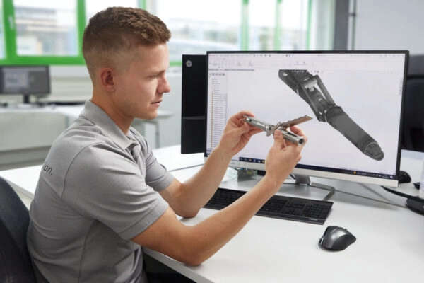 Entwicklung chirurgischer Instrumente bei Erchinger